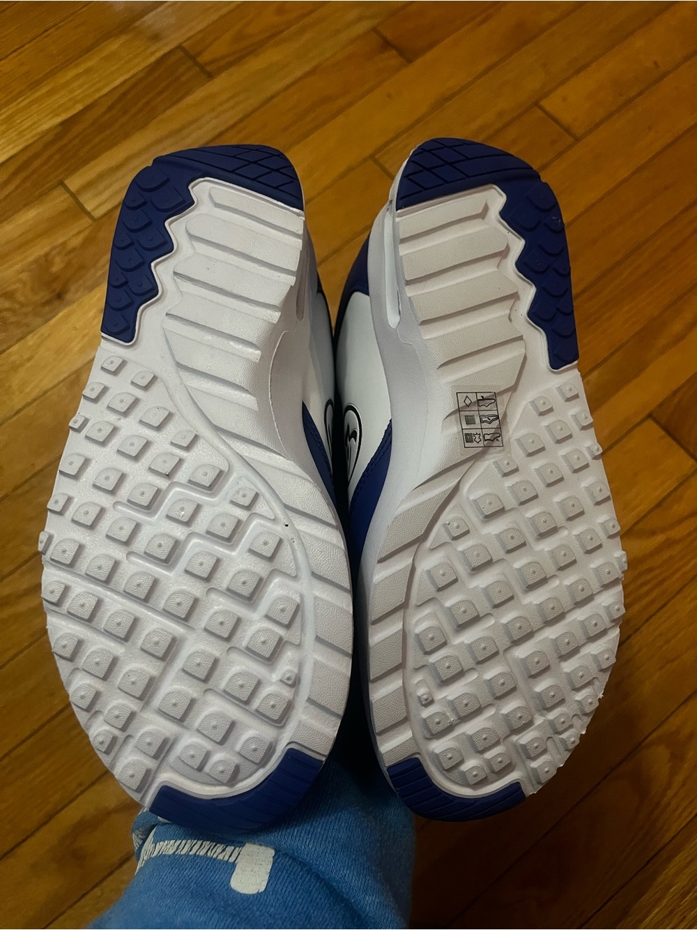Zumba Fitness Blue White Sneakers with Neon Yellow Heel Tabs - Picture 4 of 6